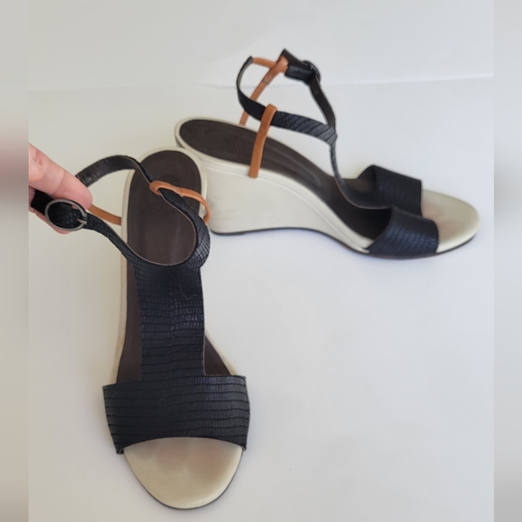 COCLICO Shoes - COCLICO Wedge Heel Sandals